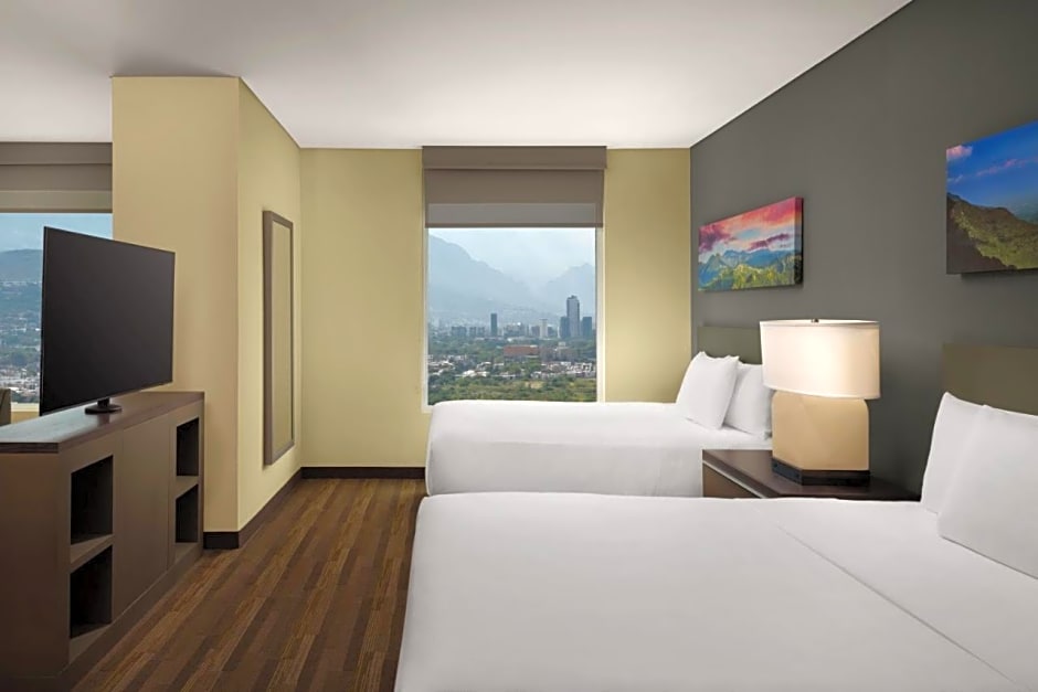 Hyatt House Monterrey Valle