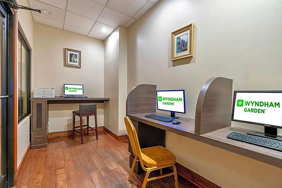 Wyndham Garden Baronne Plaza New Orleans