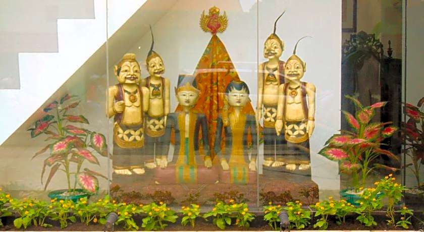 Cabin Hotel Bhayangkara