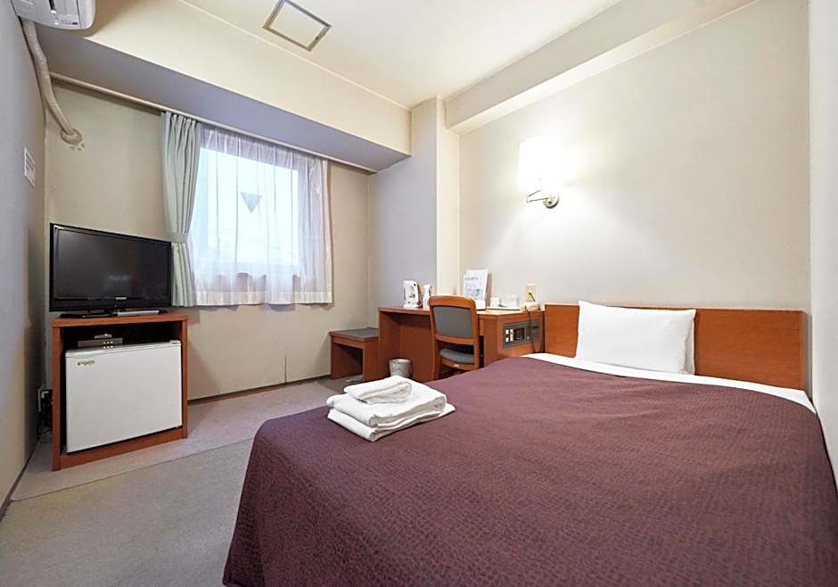 Photo 1 of 6 of 1 Double Bed, Smoking