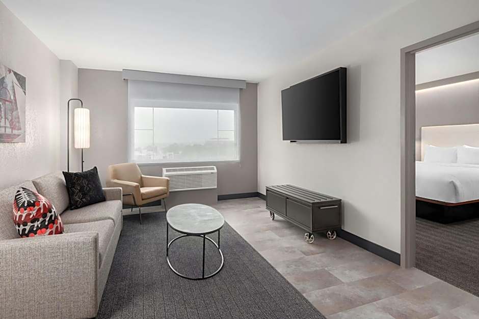 Courtyard by Marriott Athens Downtown