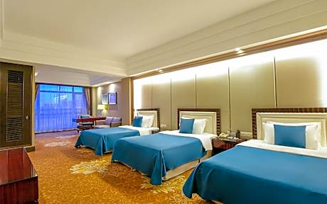 City View Triple Room