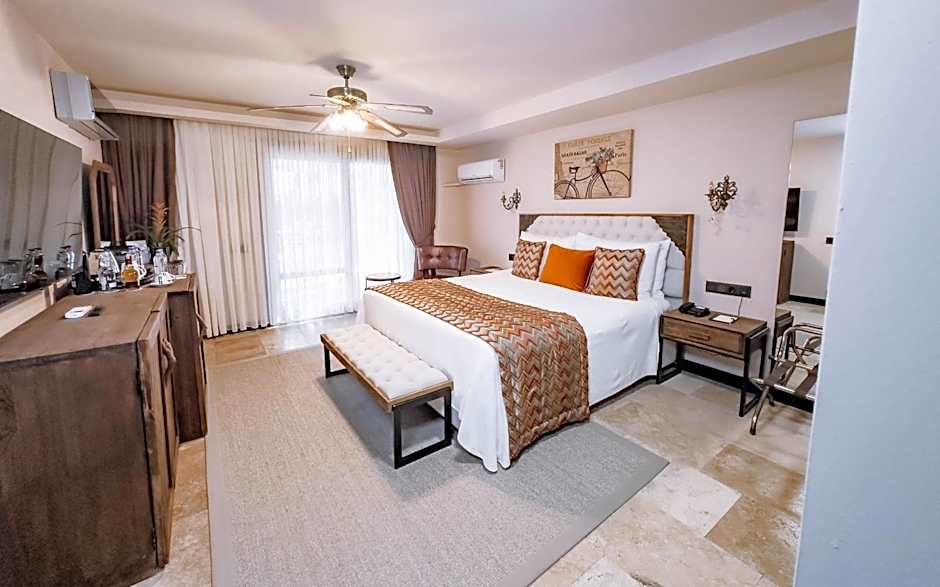 Doors Urla Hotel & Bungalows