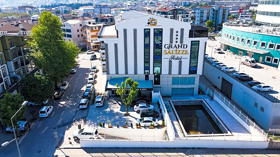 GRAND SALIZZE HOTEL
