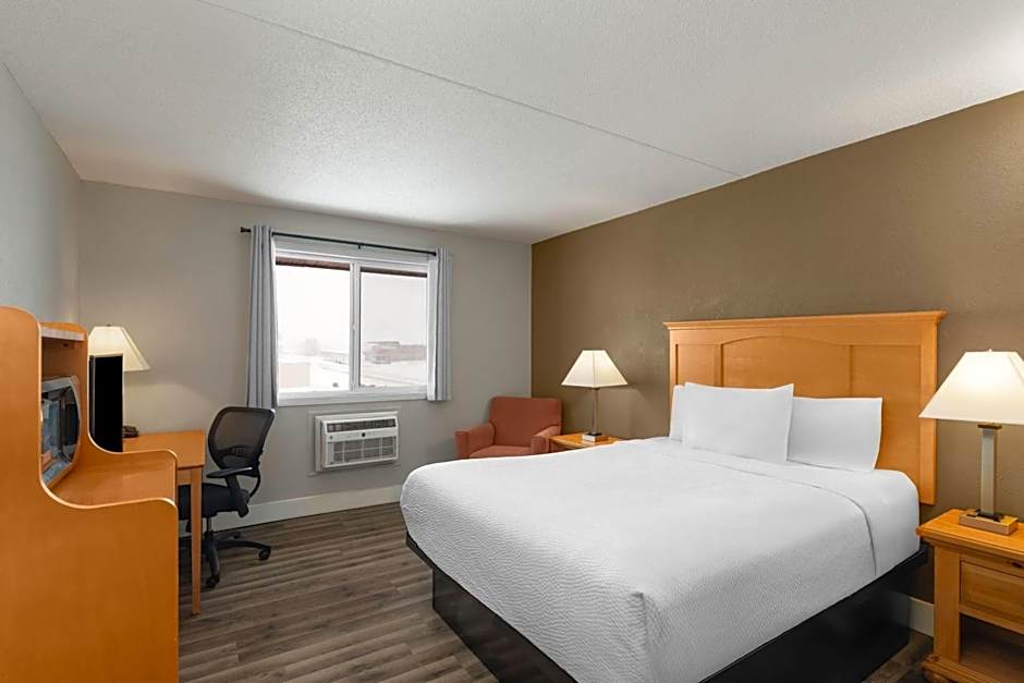 Sauk River Inn & Suites, a Travelodge by Wyndham