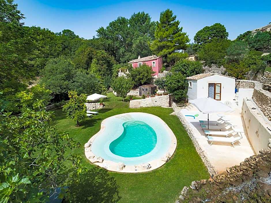 Villa Molinum — 40 fotoğraftan 1. fotoğraf