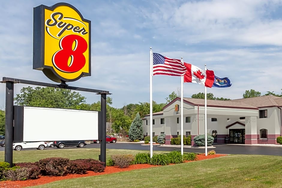 Super 8 by Wyndham Marysville/Port Huron Area