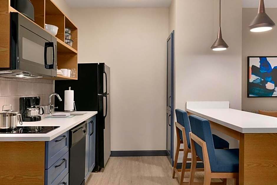 Candlewood Suites Springfield By IHG