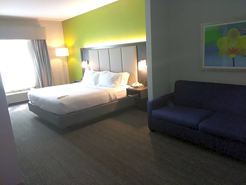 Holiday Inn Express Pearland By IHG