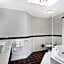 Peninsula Nelson Bay Motel and Serviced Apartments