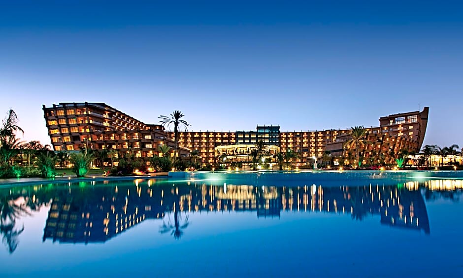 Noahs Ark Deluxe Hotel Spa