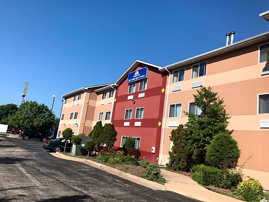 Americas Best Value Inn and Suites Saint Charles