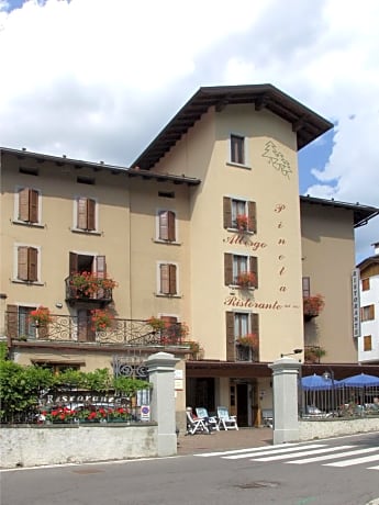Albergo Pineta