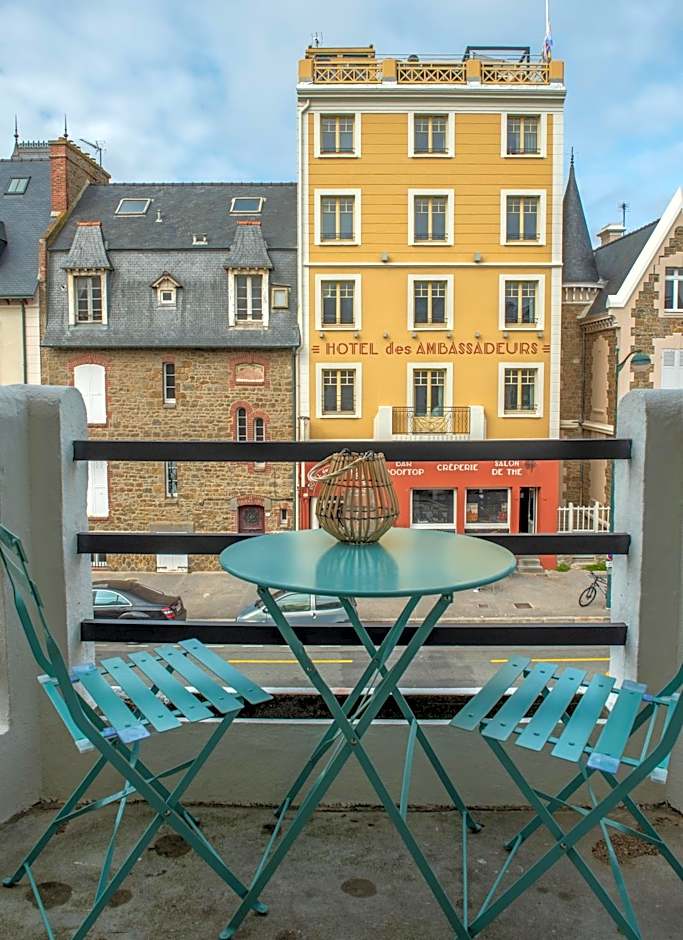 Hotel Ambassadeurs