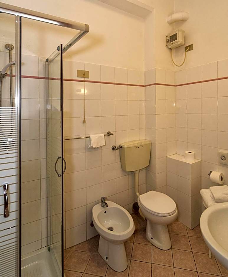 Hotel Cecile