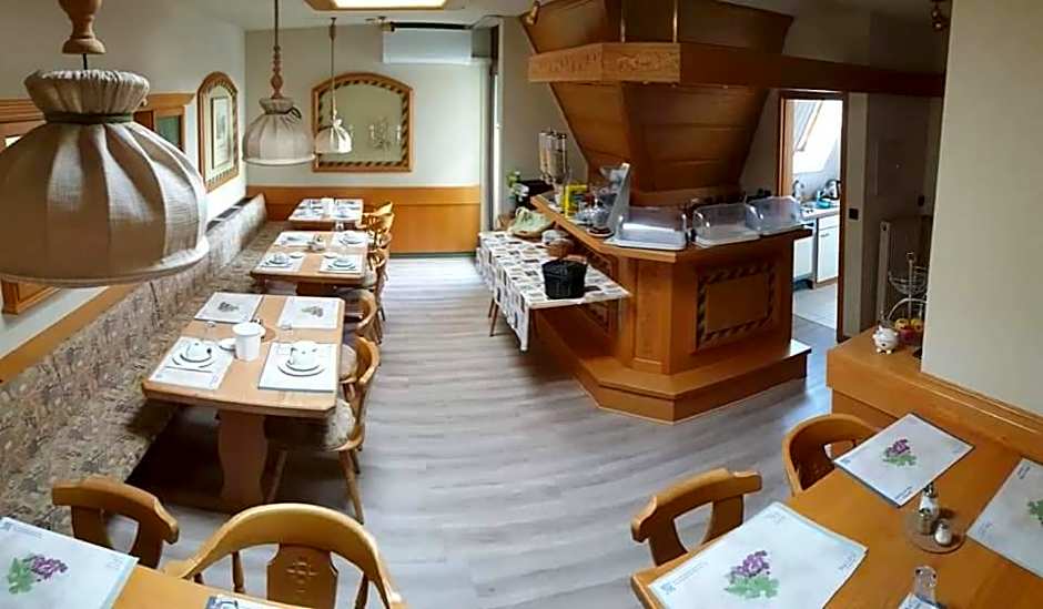 Hotel Restaurant Paelzer-Buwe