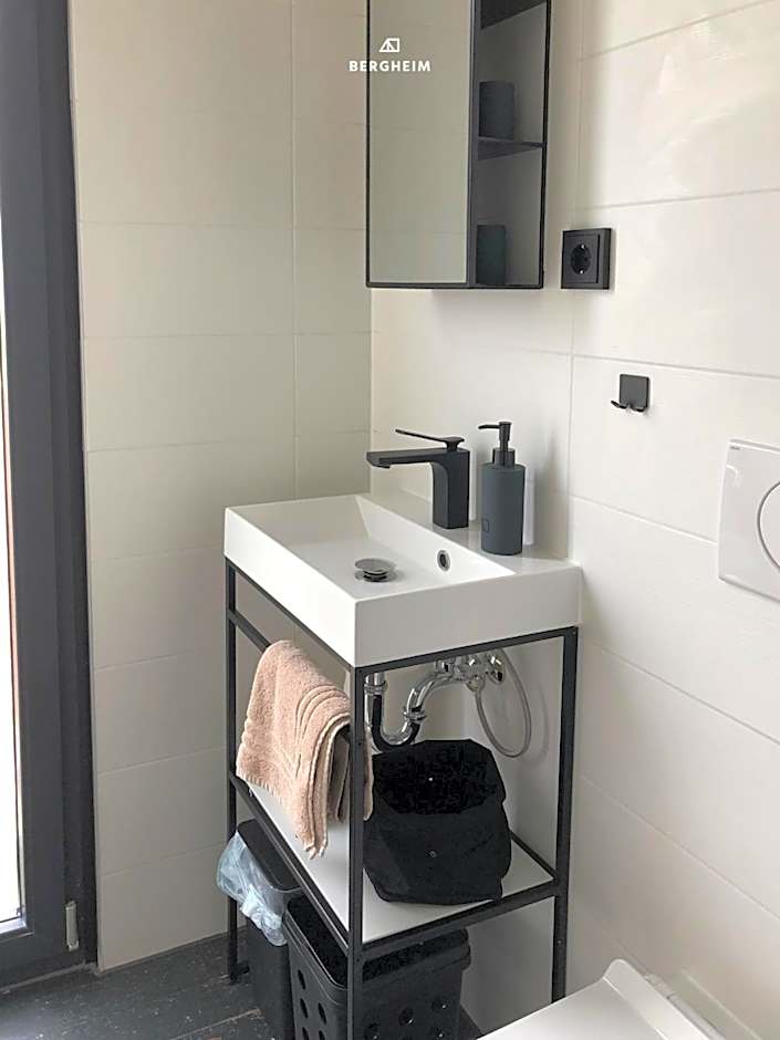 BERGHEIM Container Loft