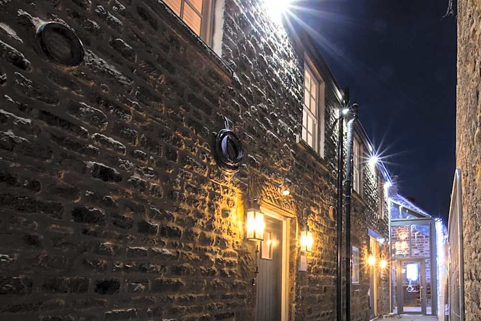 The Peacock at Barlow