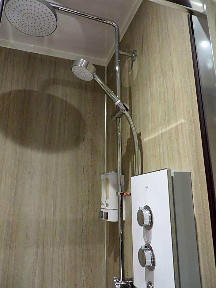 Eriskay B&B and Aviemore Glamping