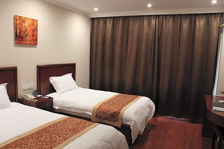 GreenTree Inn Jiangsu Nanjing Zhongyangmen Railway Station Express Hotel
