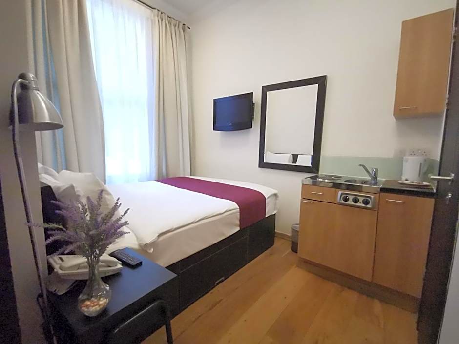 The Royal Chulan Hyde Park Hotel