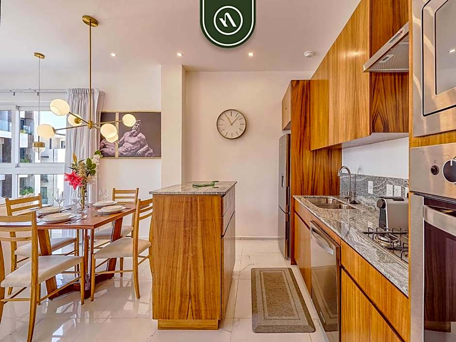 Great Design 1BR Condo - Rooftop pool