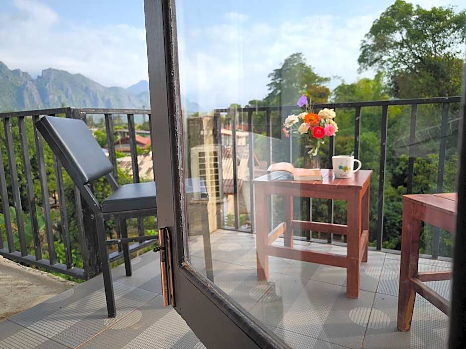 Vangvieng Dokchampa Resort