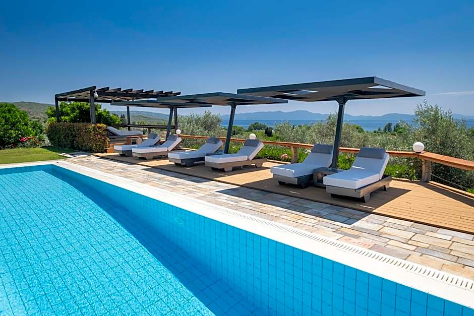 Iakovakis Suites & Spa