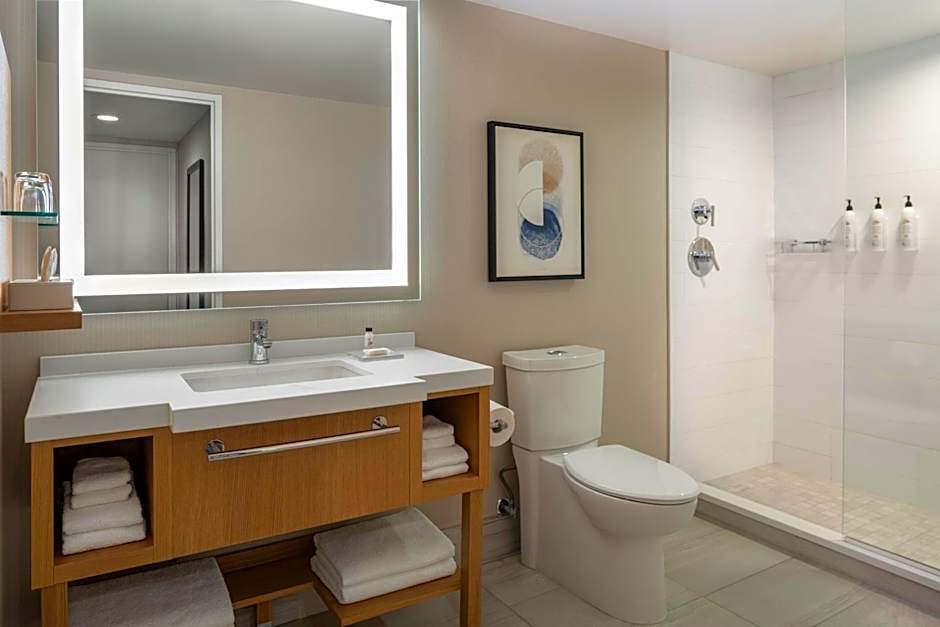 Delta Hotels by Marriott Saskatoon Downtown