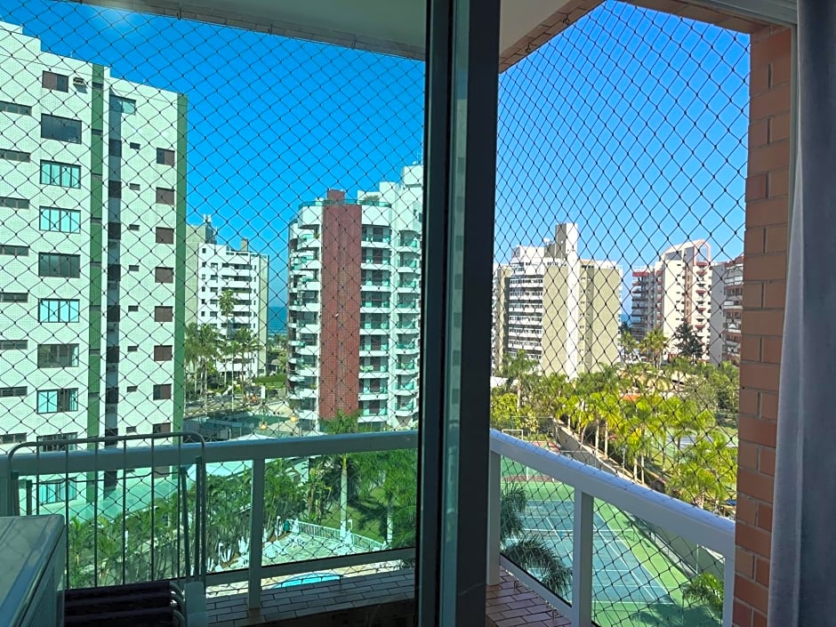 FLAT RIVIERA COM VISTA MAR A 150m DA PRAIA !