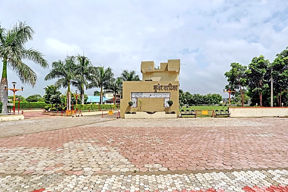 OYO Hotel Kubervatika