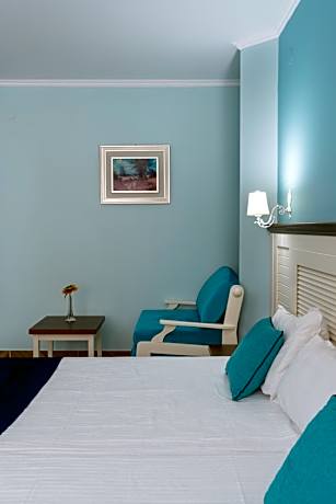 Double or Twin Room with Balcony