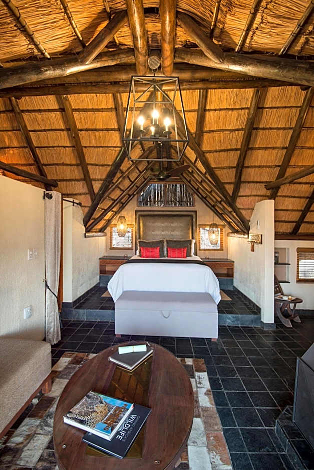 Tshukudu Bush Lodge