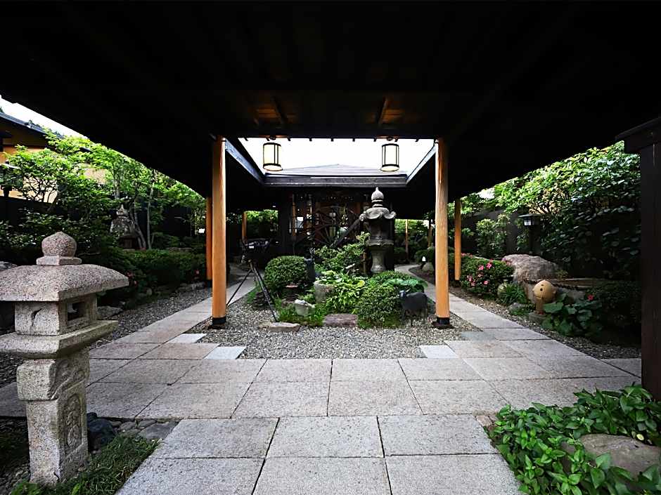 Yufuin Onsen Oyado Gorinka – Yufu, NM