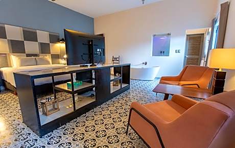 Junior Suite with Balcony