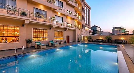Ramada by Wyndham Katra Station Road