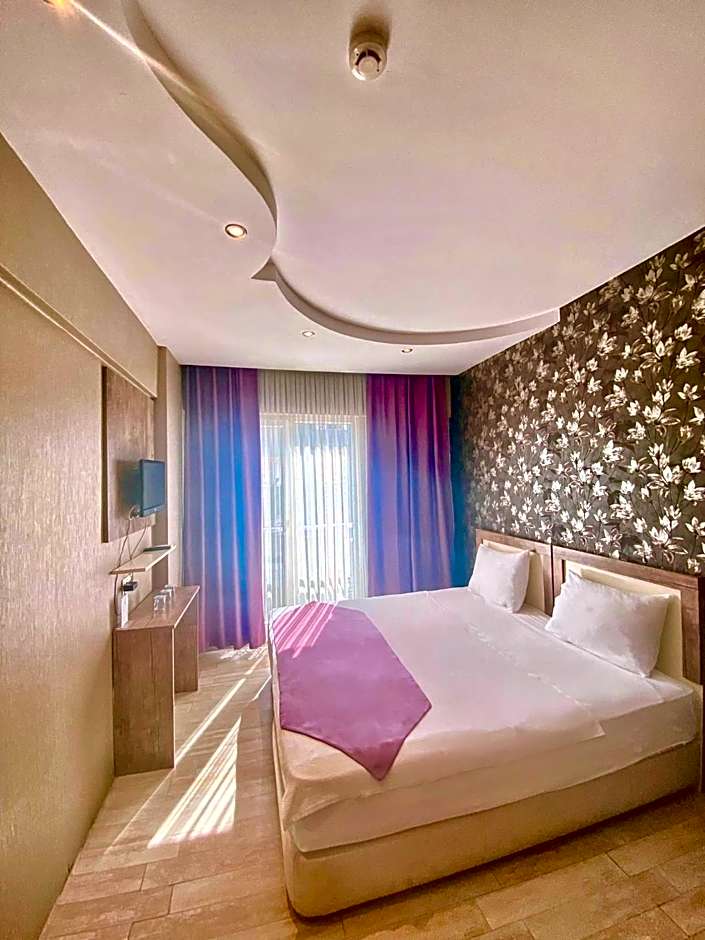 Udi Hotel