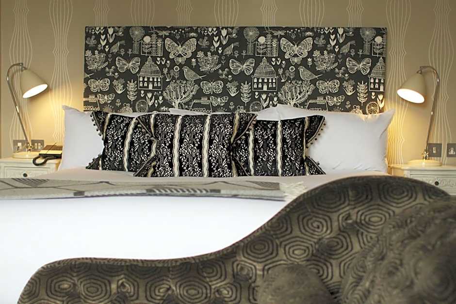 Angel Hotel