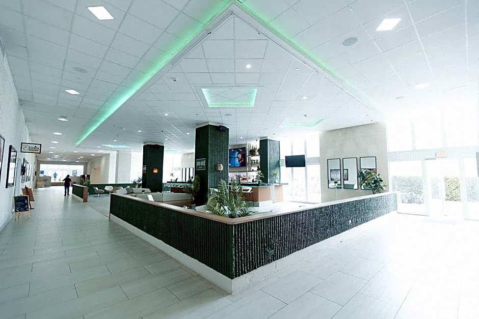 ESJ Beach Hotel