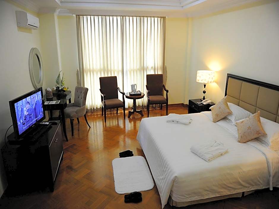 Mawlamyine Strand Hotel