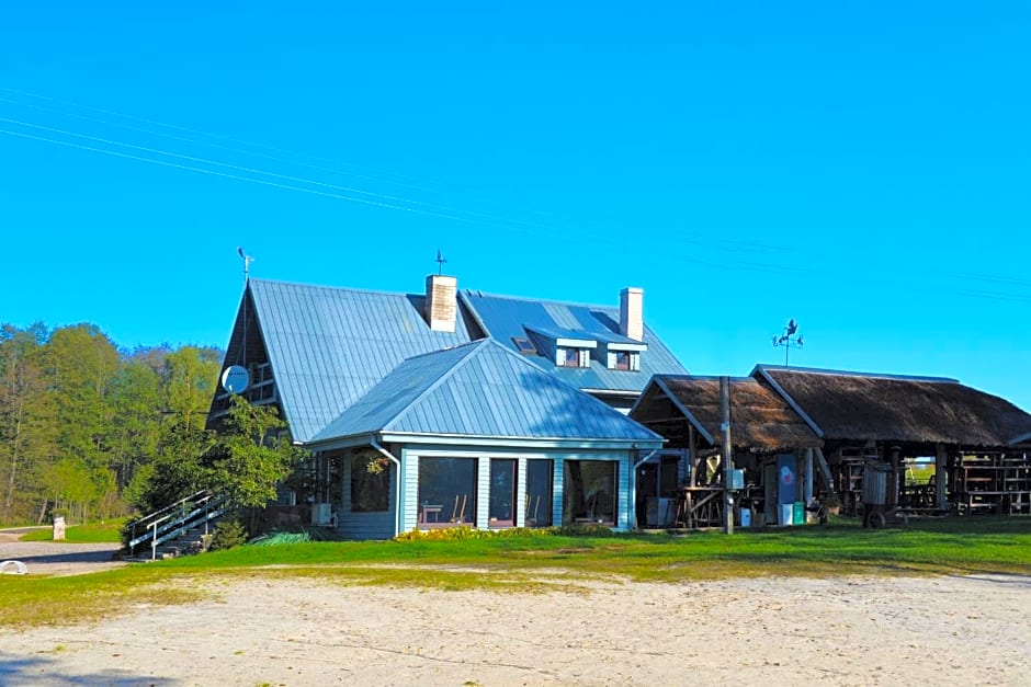 Žuvienės Pašiūrė