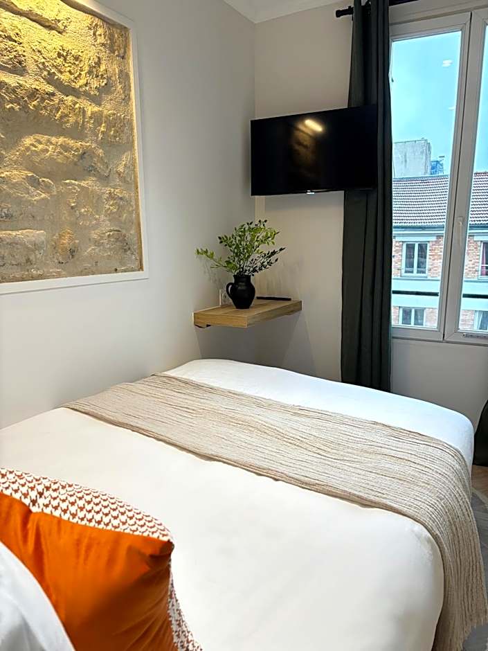 Hotel Paris Amore