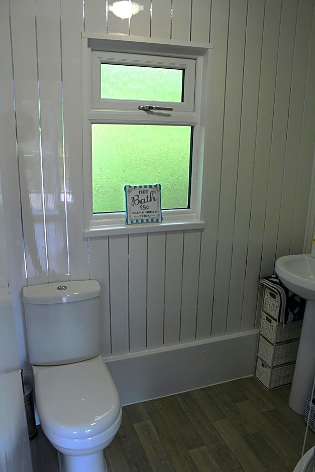 147 Snowdon Drive, Glan Gwna