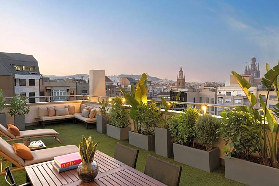 Renaissance by Marriott Barcelona Hotel