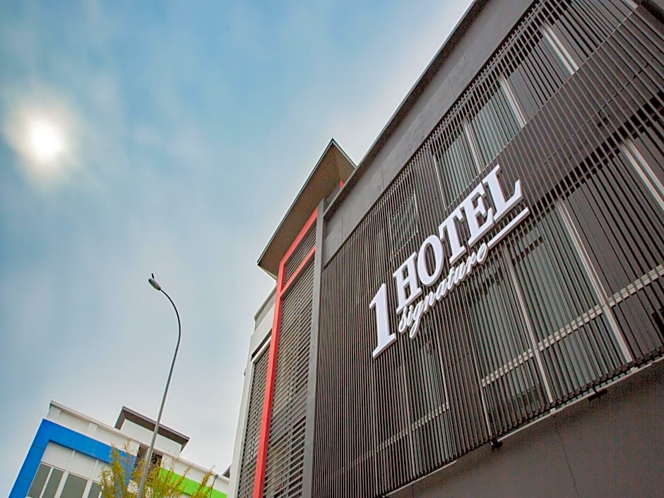 1 Hotel Signature Port Dickson