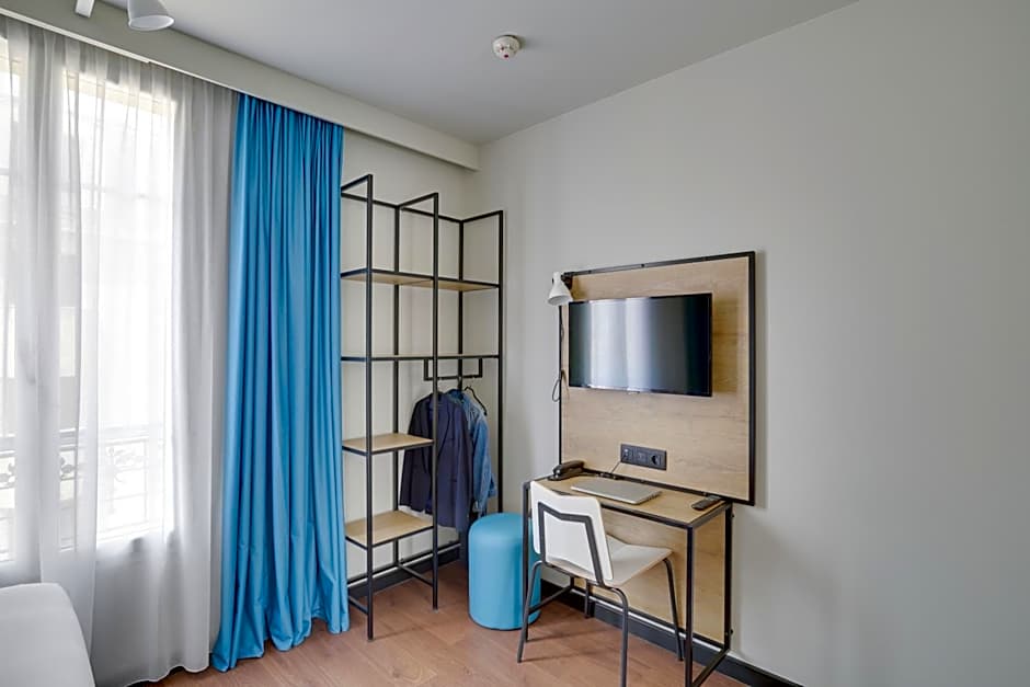 ibis Levallois Perret