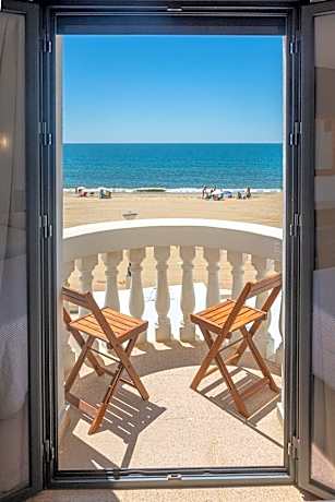 Triple Room with Sea View