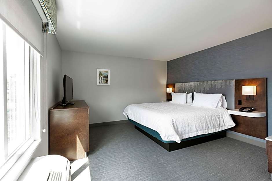 Hampton Inn By Hilton & Suites Beauport, Quebec, Canada