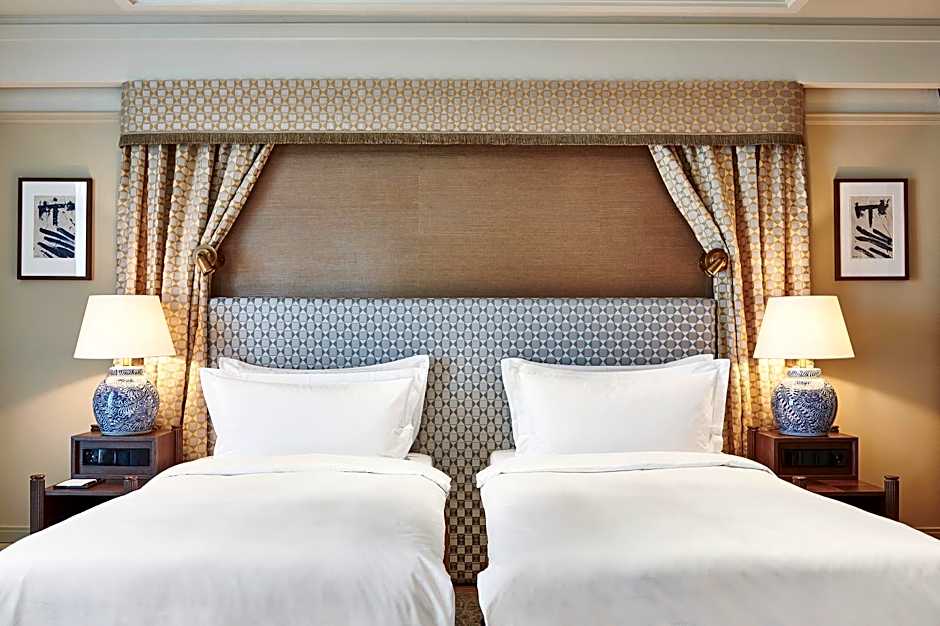 De LEurope Amsterdam  The Leading Hotels of the World