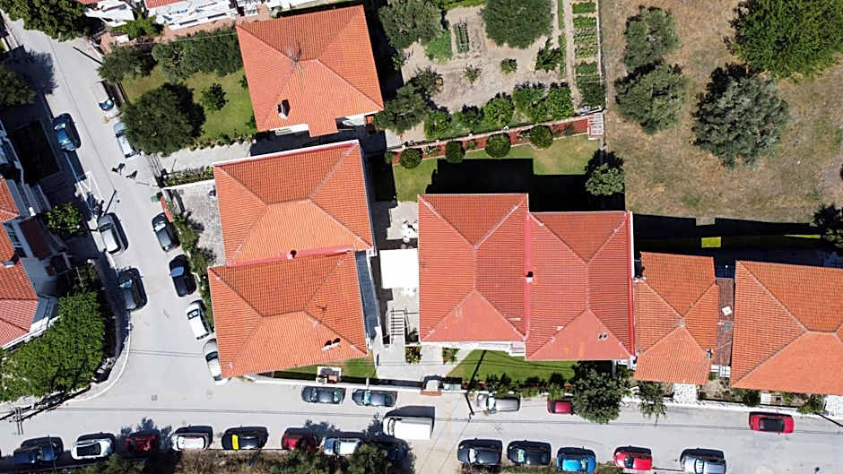 Polychrono GREEN GARDENS